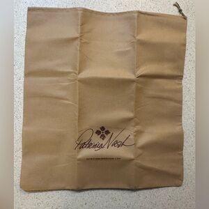 Patricia Nash dustbag- never used